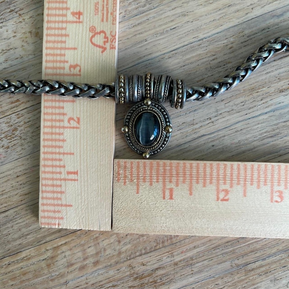 Vintage Style Silver Tone Braided Chain‎ Necklace with Oval Black Stone Pendant - Picture 7 of 7